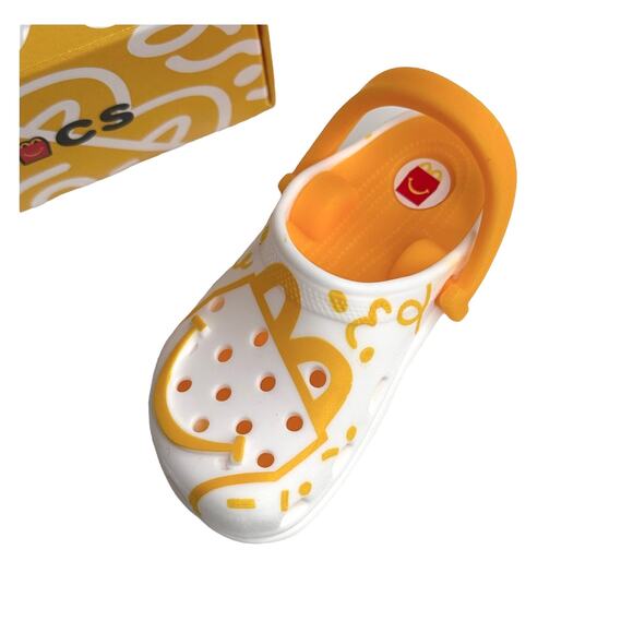 McDonalds Crocs Mini Bag Charm Happy Meal Scribbles Shoe 8 Key Chain Box Sticker - Picture 6 of 11